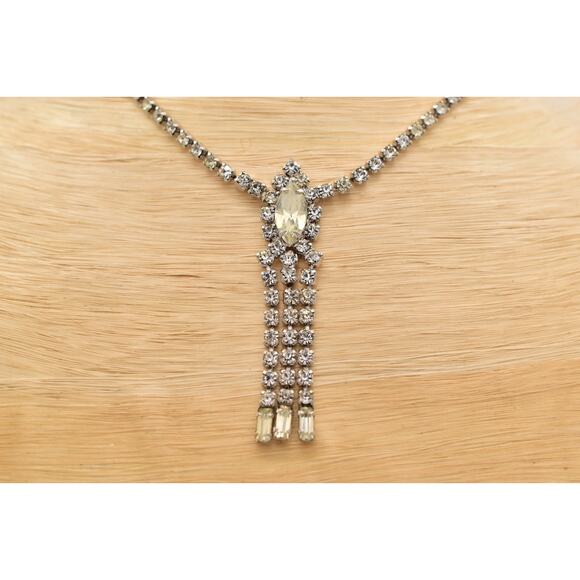 Vintage ASTRA Rhinestone Necklace Marquise Center Tassel Drop Silver Tone BinBQ - Picture 8 of 16